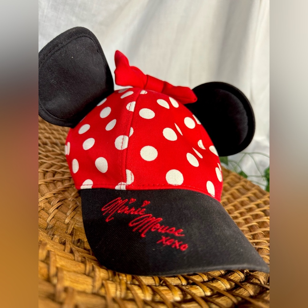 Minnie Mouse Disneyland Disney Parks Cap